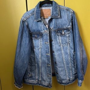 NWT Men’s American Eagle Denim Jacket Small
